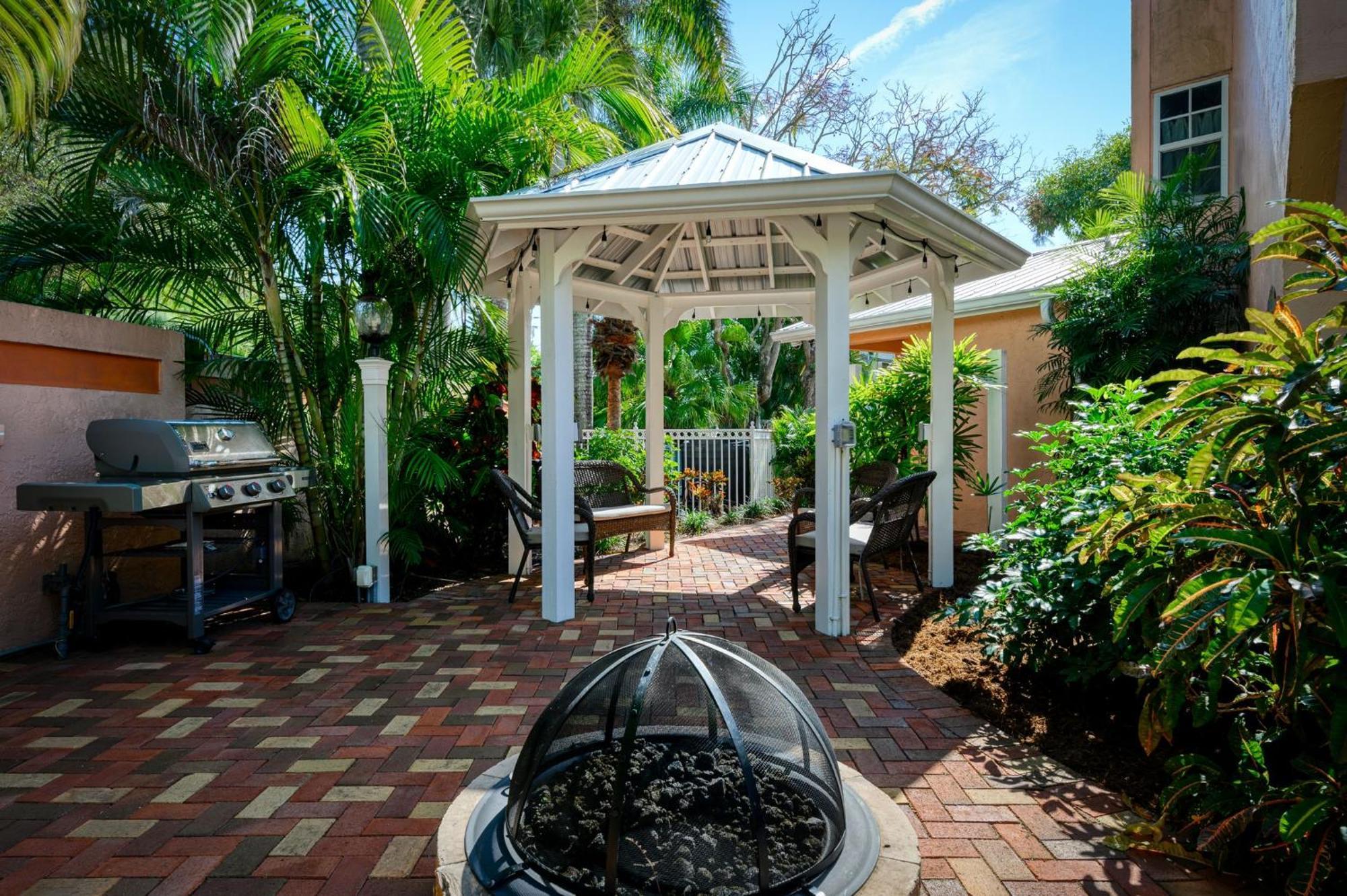 Siesta Key Inn Exterior photo